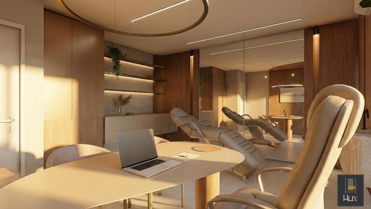 Sala de procedimentos com iluminação quente